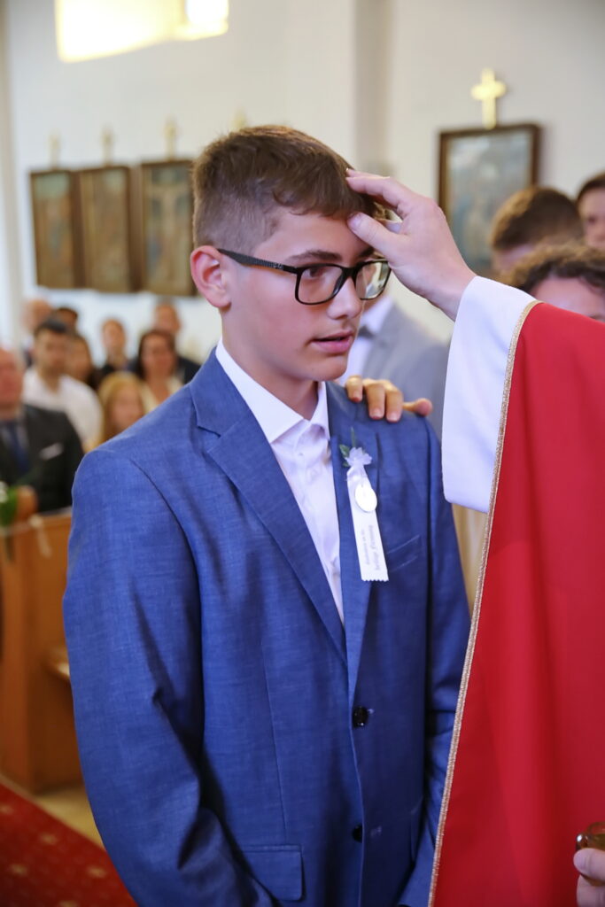 Taufe, Erstkommunion und Firmung