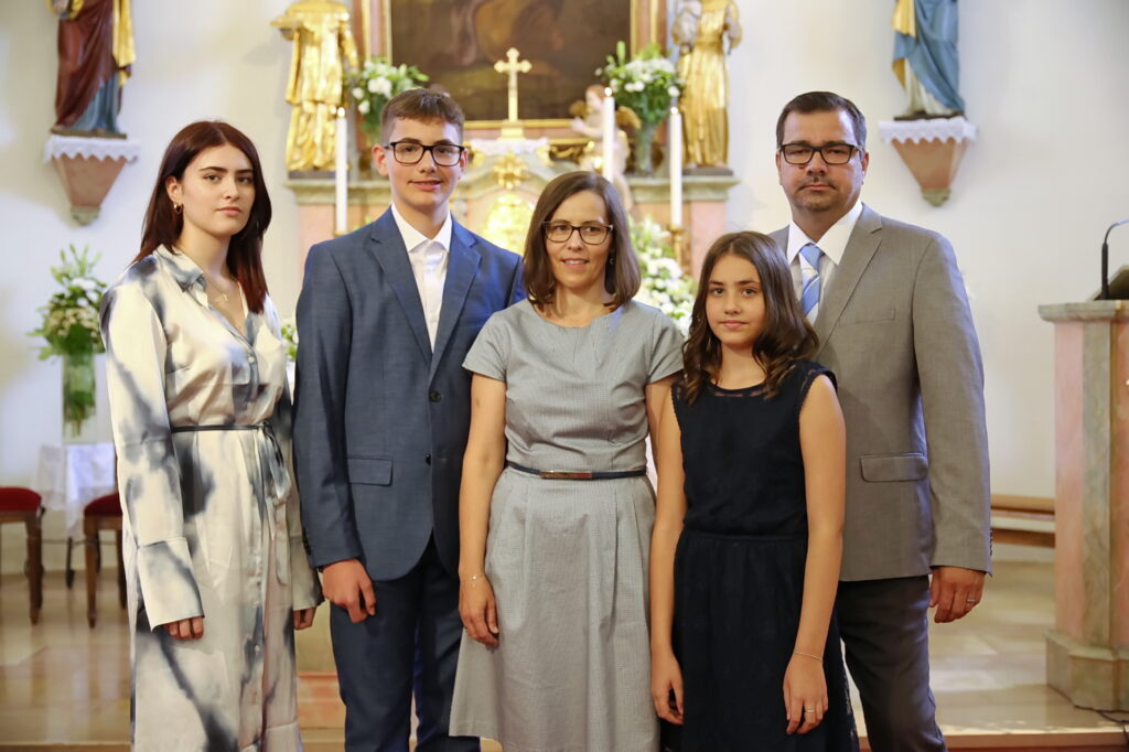 Taufe, Erstkommunion und Firmung